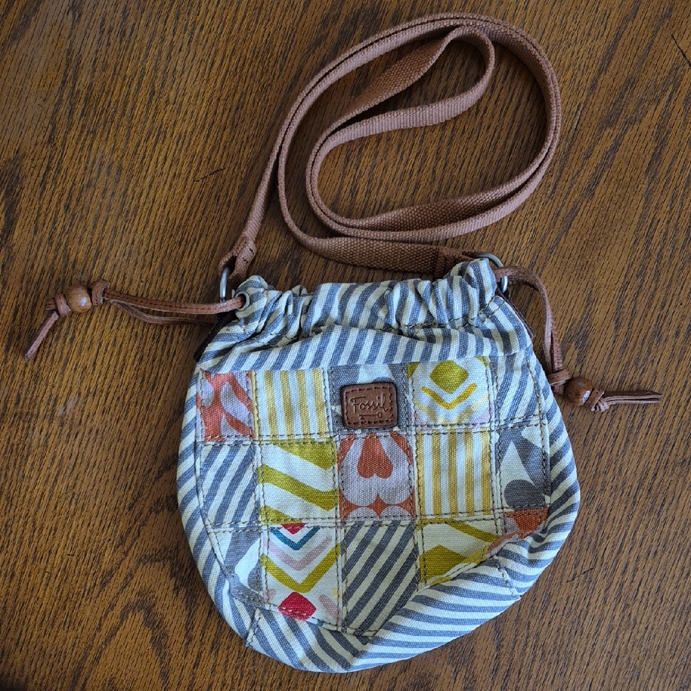 Fossil Red and Yellow Crossbody Bag with Bold Style